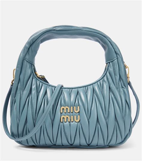 miu miu schultertasche matelasse|Weiss Schultertasche Aus Matelassé.